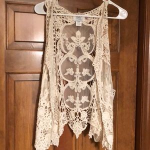Lace vest